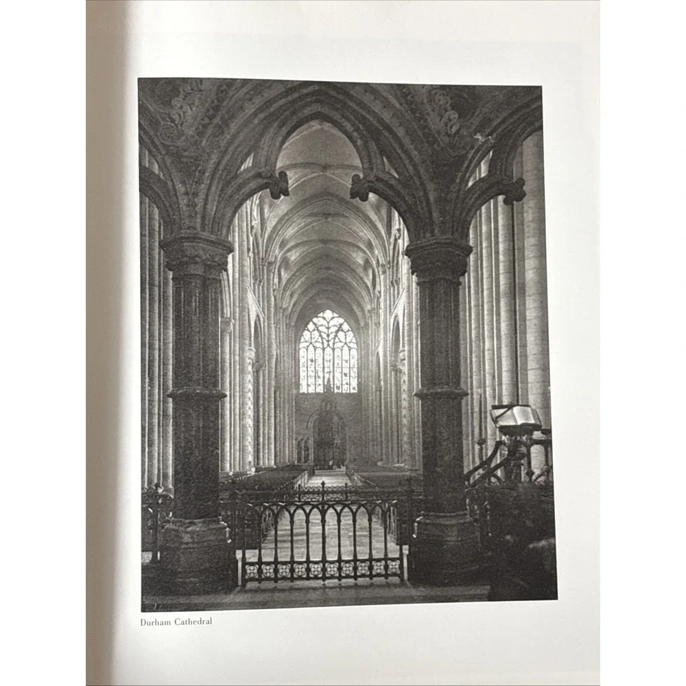 Frederick H. Evans: Photographer of the Majesty, Light,‎ and Space - Cathedrals